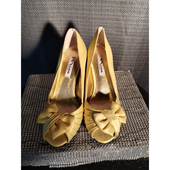 Nina Shoes - Yellow satin dress shoes